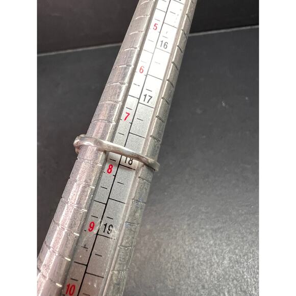 Vintage Celtic knot work sterling silver ring size 8 - Picture 7 of 16